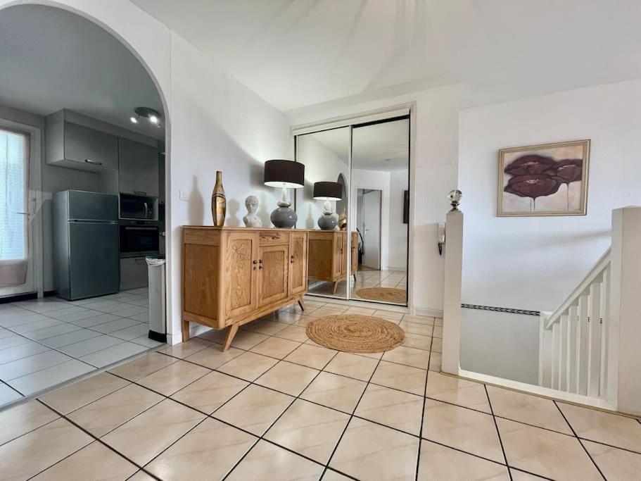Duplex 70M2 - Vue Cite Medievale - Parking Gratuit Carcassonne Exterior foto