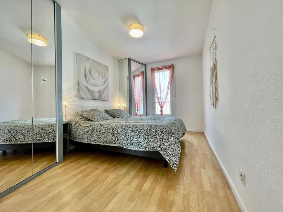 Duplex 70M2 - Vue Cite Medievale - Parking Gratuit Carcassonne Exterior foto